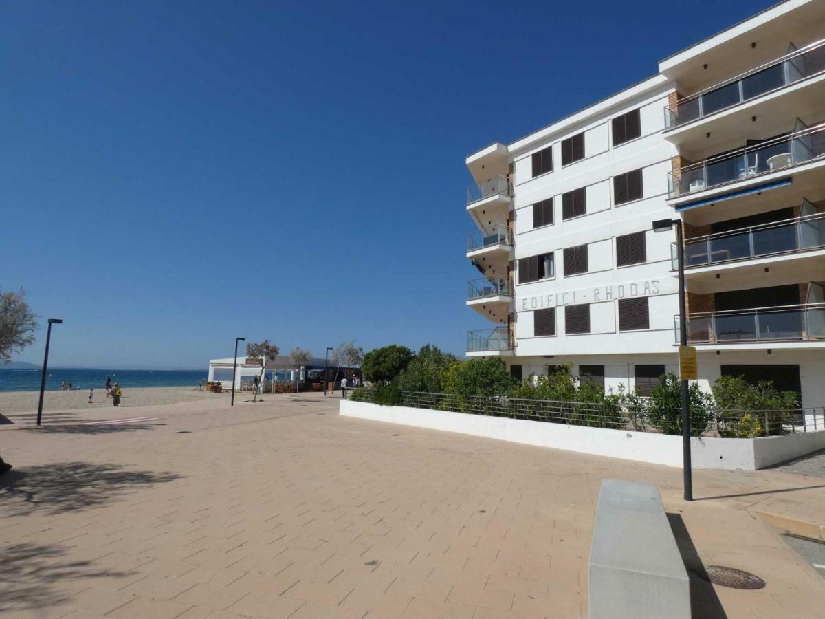 Rhodas 38 Roses Exterior photo